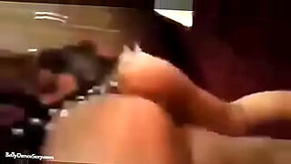 3 bitches from iraq make lesbian 1