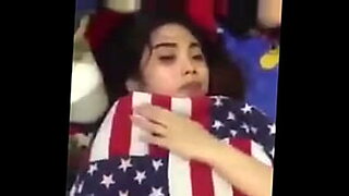 awek tudung amput dalam pejabat