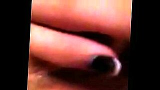 seduce husband friends