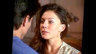 couple sharing wife with blwck in threesome