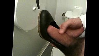 peeping on alison tyler