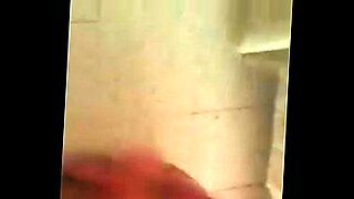 ibu di tinggal suami dan main sama anak