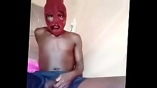 mia khalifa with long panish