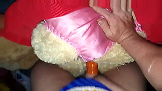 sunny leone fucked with toy