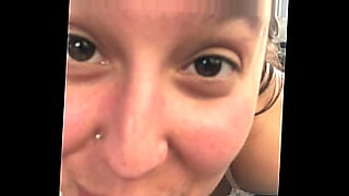 mere et copine de sa fille