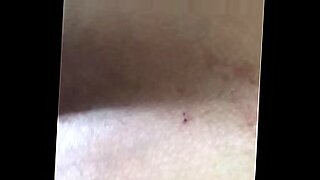 asian hos spied on as she is peeing in public