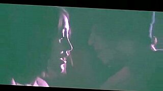 goyang dangdut bugil tanpa busana