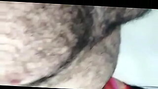 coroa portuguesa fode nego que veio consertar a janela