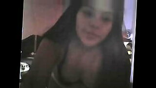 teniendo sexo con mi sobrina de 13 aos por primera vez