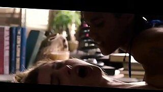 solo teen fingers