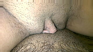 girl sucks dick video