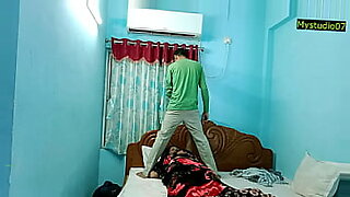boy spies on stepmom and gets caugh