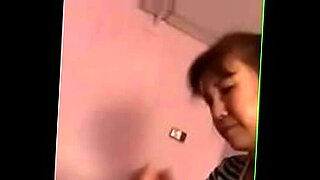 massage boobs kiss