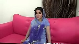 pakistan xxnxi girl with girl