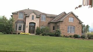 wife ignoring husband