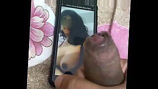 llora cuando le hacen la cola