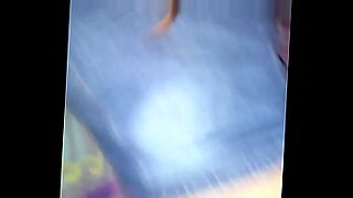 fancy oil rubbing massage session of rachel roxxx exposing her bald pussy to the masseur