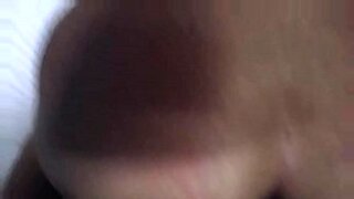 mi esposa cojiendo por el culo en el sofa