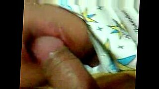 follando el culo de mi gordita yorando