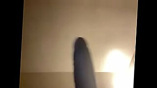 monster cock please push it slowly its to big for my pussy