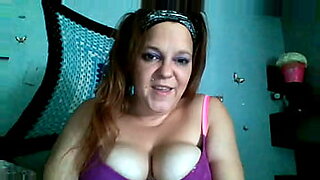 small boy sex yang mom