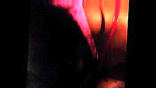 couple sharing wife with blwck in threesome