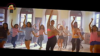 yo yo honey singh kiss bf chus mera loda chus mera loda