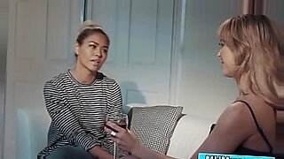 lesbian couple gucking