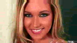 adorable 18yo kylie love porn