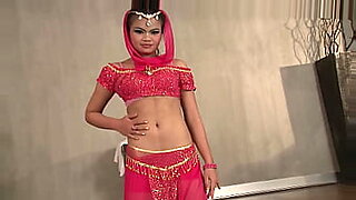 feet soles show eurotic dana aida jasmine feet in the pose