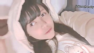 videos madre pilla a su hija follando con su padre