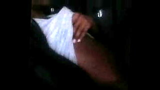 whore fooling around in the car