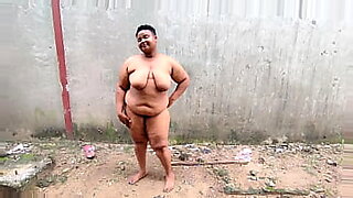 big nipples aunty bath in river hot ass side view of boobs