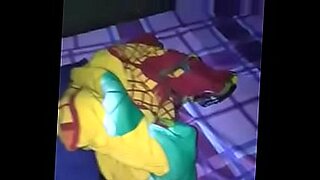 brazzers mulher trai o marido na cosinha