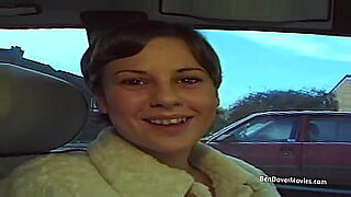 virgin first time broke her virginity