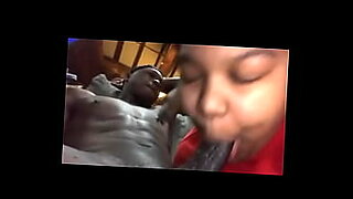 boy sucking the girl s navel