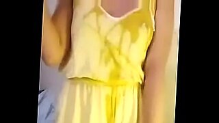 busty stepmom japanese