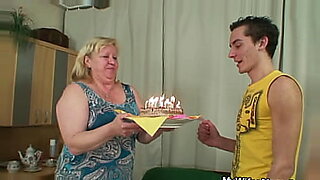 latinas maduronas old women