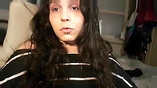 goddess deepthroats and makes you cum with her eyes