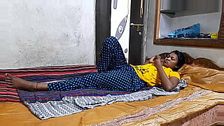 bokep tante indonesia ngentot sama brondong