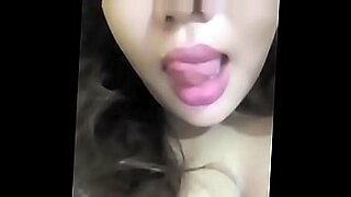 big lips brunette undressing and show us her nice tits