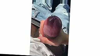 mujeres se orinan de dolor