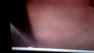 finger ass teen solo