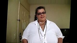 lady house owner police with gent worker sex