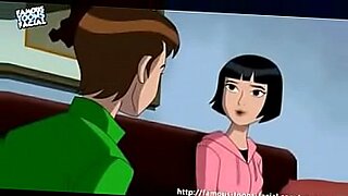 teacher with no panties unders open legs in class7