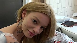 my true skinny super girl finger naked