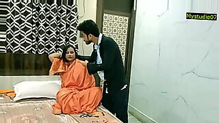 mujhe ladki ke sath sex karna hai uske liye bhabhi ka mobile number chahiye jo rohtak mein rehti ho