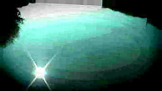 buttplug flashing