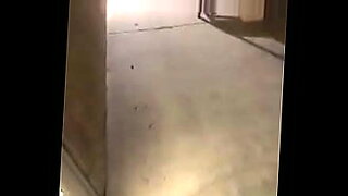 xxx son videos