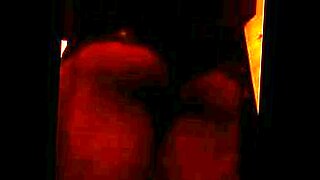 cewek jilbab show cam indo